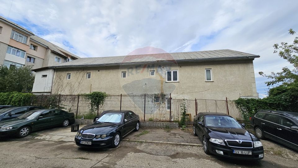 Complex comercial de 340mp în zona Obcini-Suceava