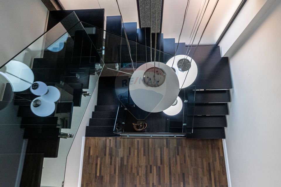 9 room House / Villa for sale, Km 4 area