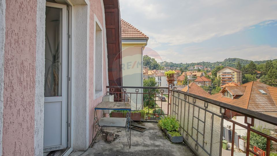 5 room Apartment for sale, Central area