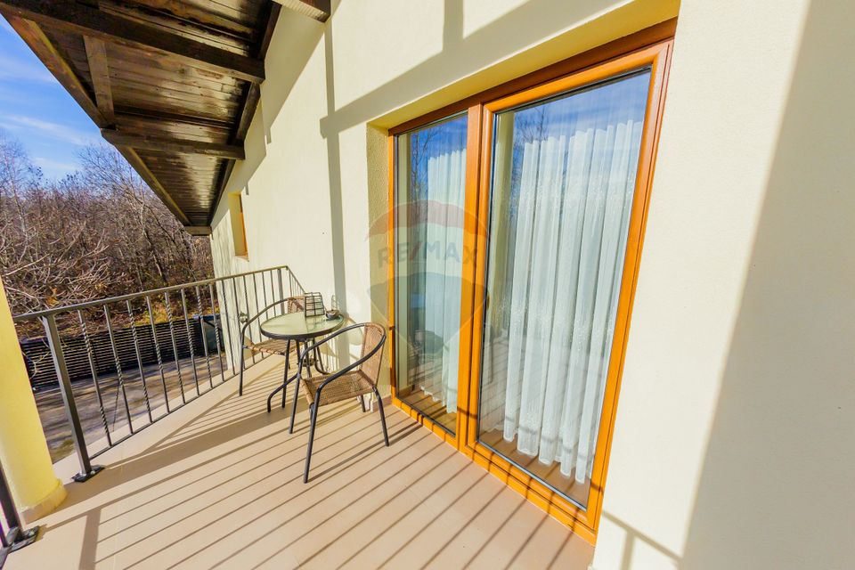 VILA CU TEREN GENEROS DE VANZARE/SCHIMB CU CASA