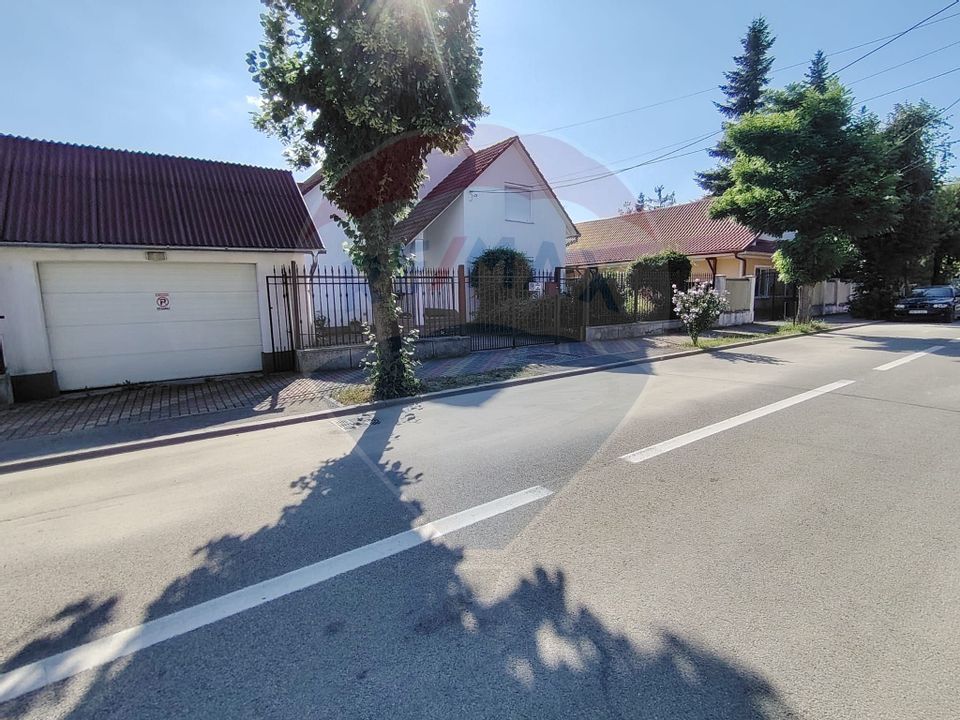 8 room House / Villa for sale, Central area