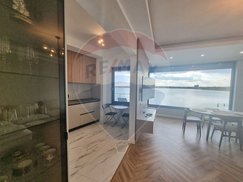 Apartament cu 3 camere in vila Eforie Nord