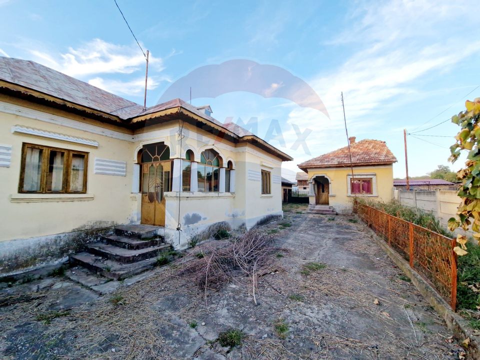 6 room House / Villa for sale