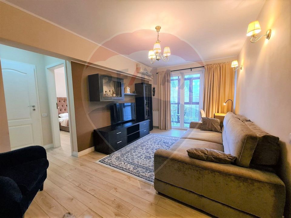 2-room apartment with Cismigiu Park view