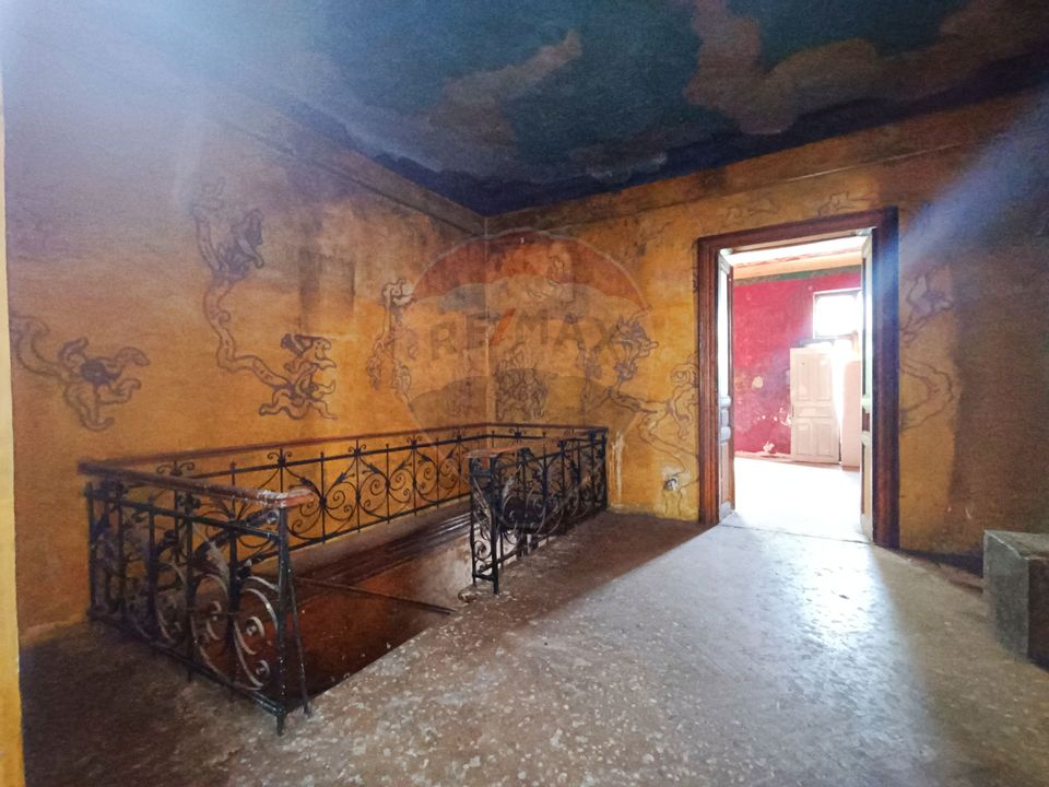 Vanzare Vila Interbelica Stradala, Pta Regina Maria, Ocazie Investitie