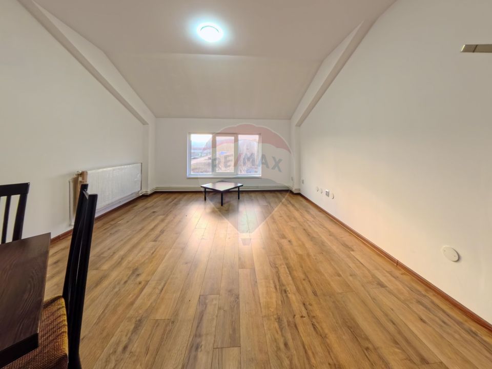 8 room Hotel / Pension for sale