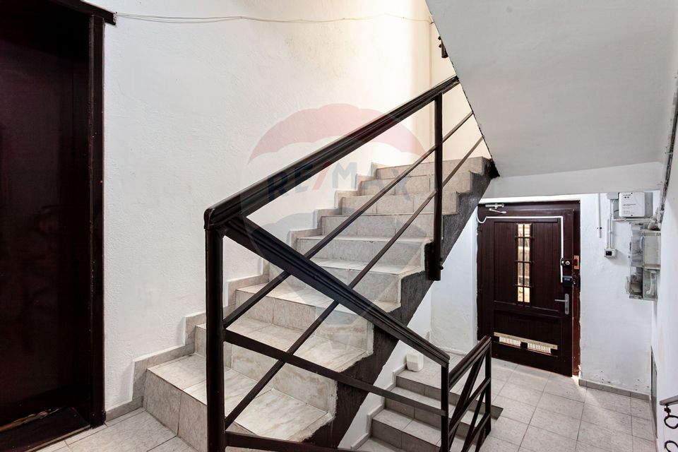 40sq.m Office Space for rent, Ultracentral area