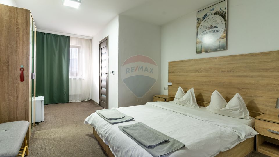 16 room Hotel / Pension for sale