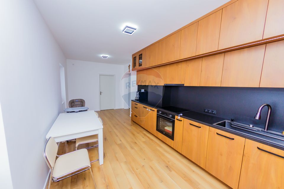 Apartament MODERN REPOZITIONARE PRET DE VANZARE curte+parcare+terasa)