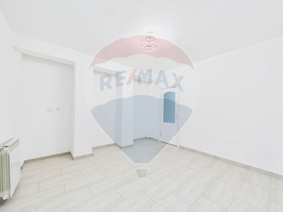 Imobil mixt de vanzare | Ideal birouri / investiție | 232 mp | Rahova
