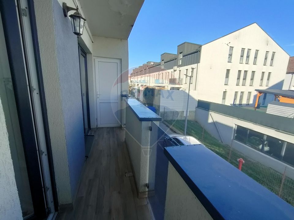 Apartament cu 2 camere de închiriat