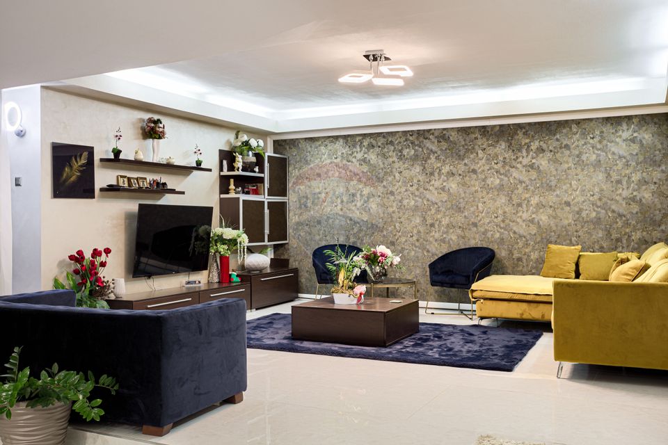 Apartament modern la casa cu 3 camere si balcon Zona Banu Maracine