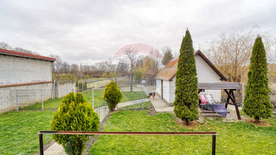 Renovated House with Land 1830 sqm in Prejmer!