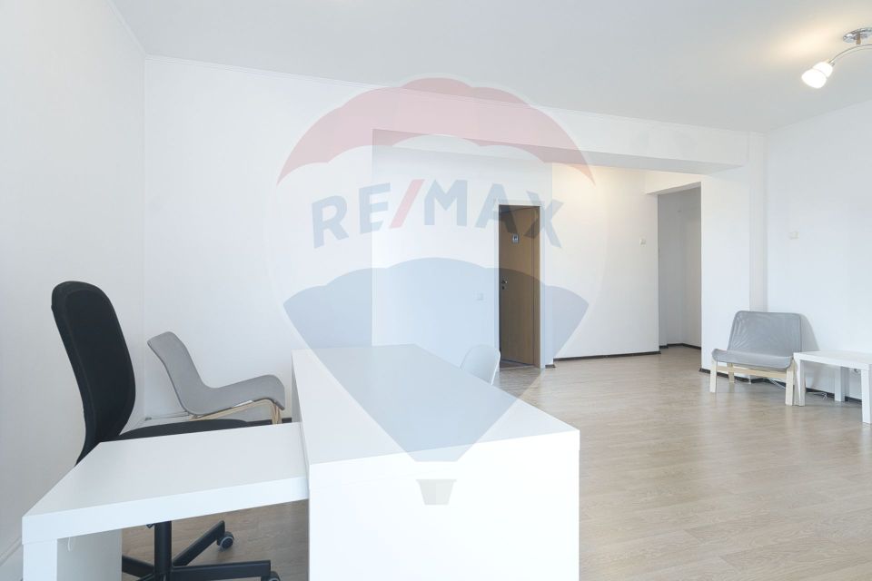 60sq.m Office Space for rent, Ultracentral area