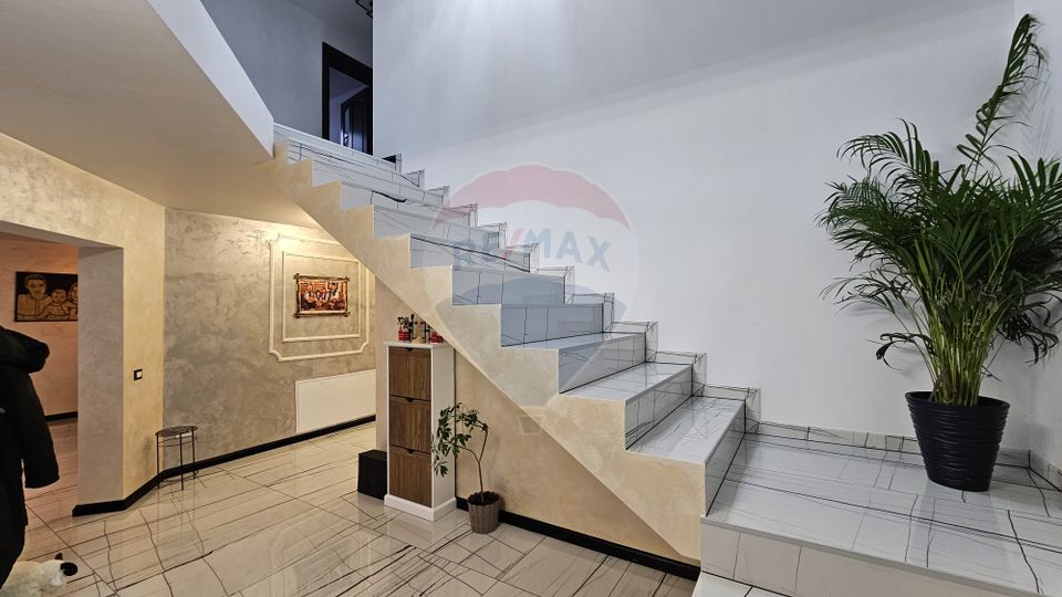 Casă / Vilă de lux, Moara Nica, Suceava