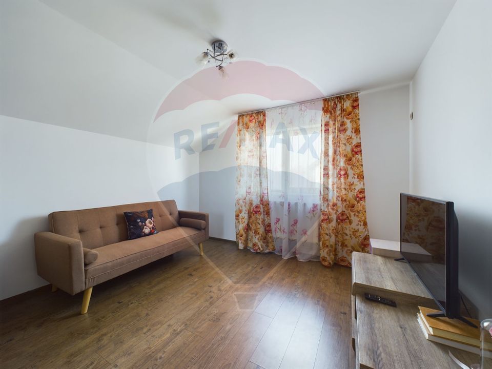 Casa 5 camere de vanzare in Crevedia  mobilata utilata gata de mutare