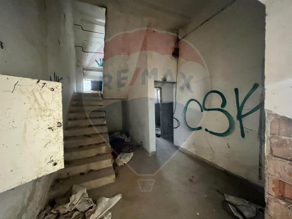 Investitie/vanzare/inchiriere-teren/4000mp/hala-zona de nord