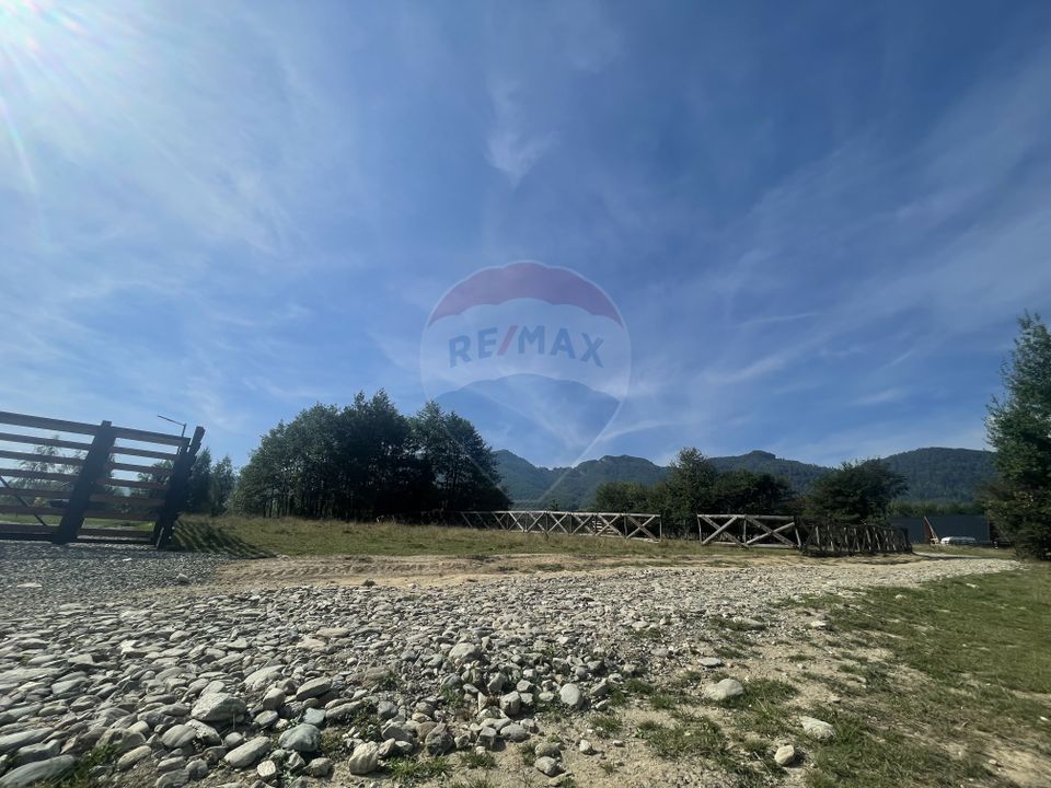Land 850sqm Zarnesti / Tohanita