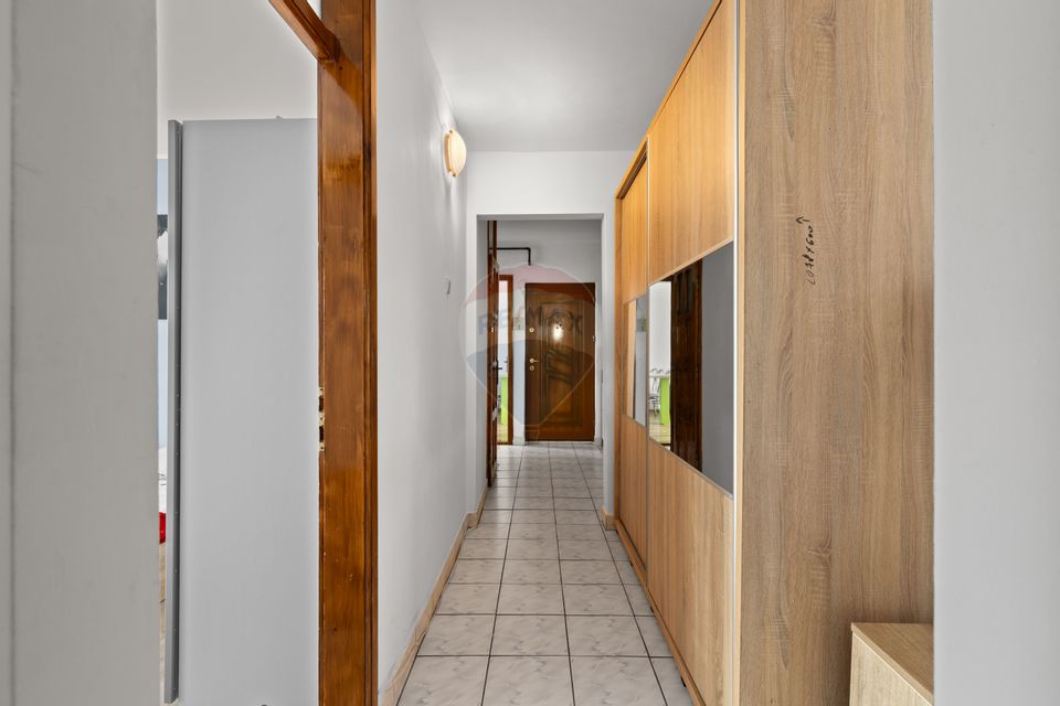 Apartament 3 camere  zona Alfa – etaj 1, două băi și două balcoane