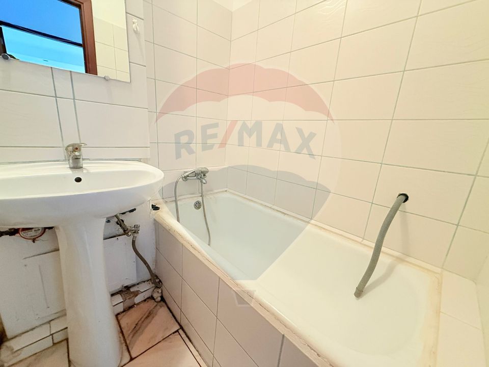 Garsonieră spațioasă de vânzare | Locație excelentă | Lujerului