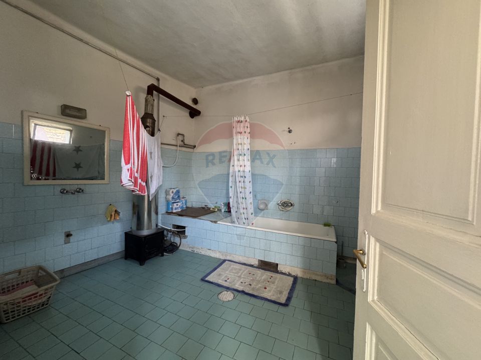 Casă pe str. Avram Iancu în Dumbrăveni