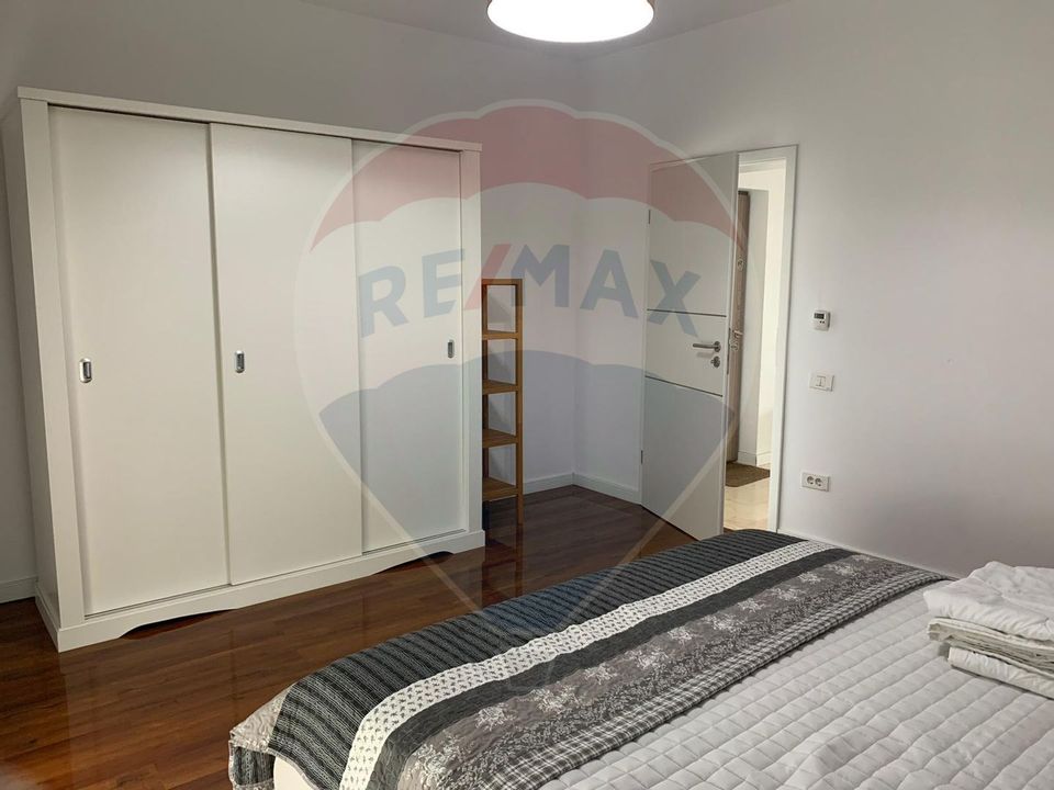 Apartament doua camere Maior Cranta cu loc parcare