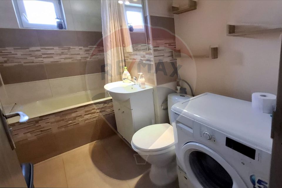 Apartament cu 2 camere de închiriat – zona 7 Noiembrie