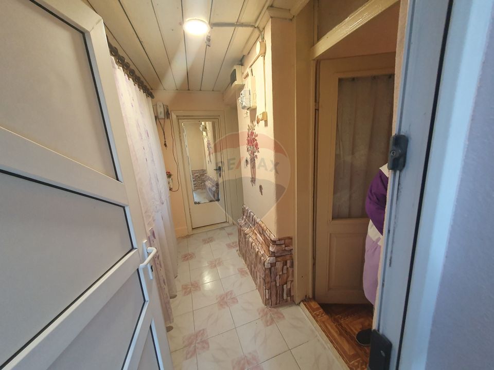 Apartament 2 camere in Casă / Vilă de vanzare str. Campia Islaz