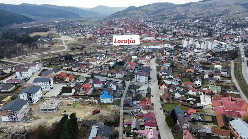 Casă de vânzare în GURA HUMORULUI zona Ariniș 250 mp teren