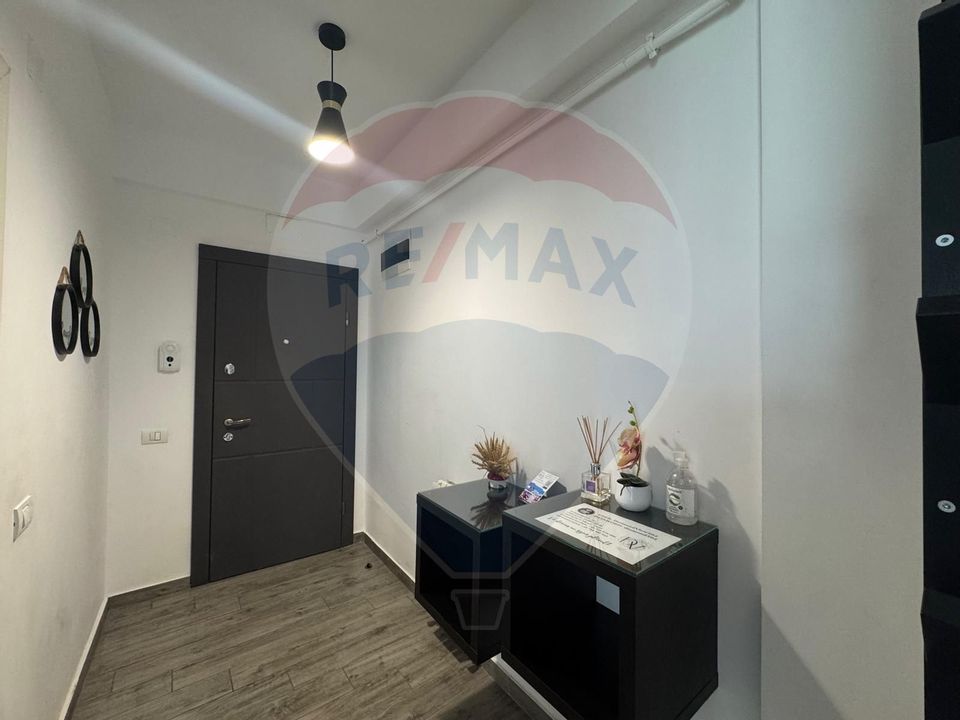 Apartament cu 2 camere de închiriat în zona Mamaia central