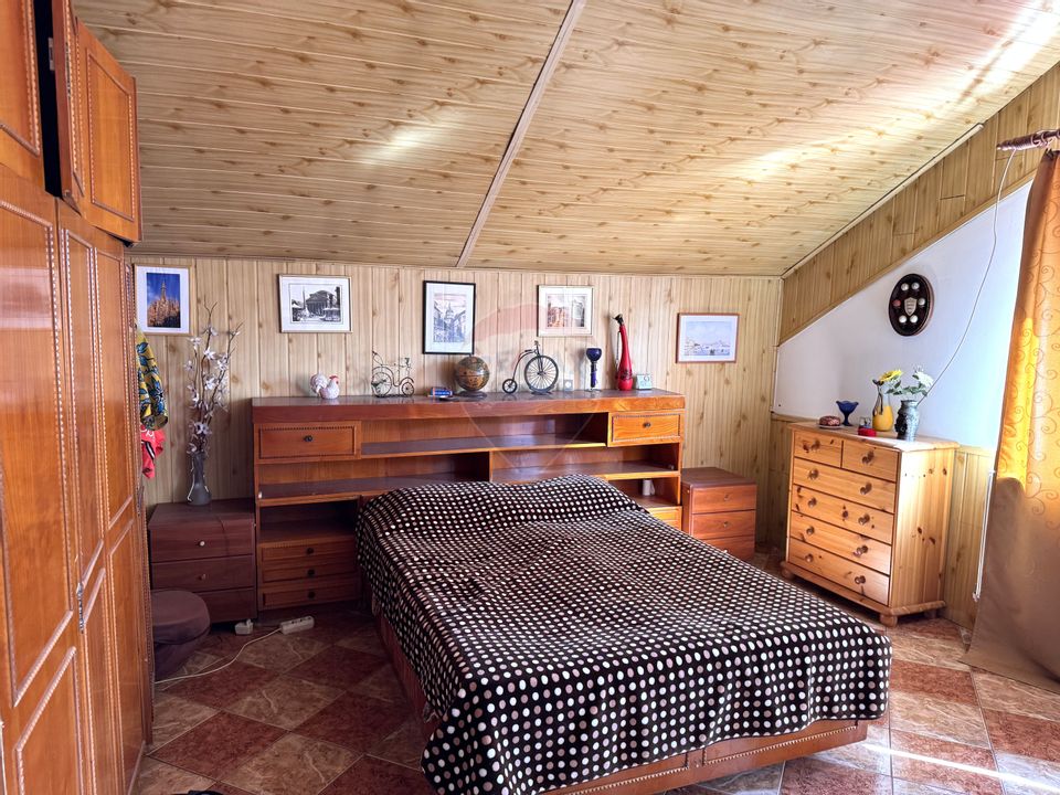 Casa individuala  6 camere de vanzare in Clinceni teren 1000mp