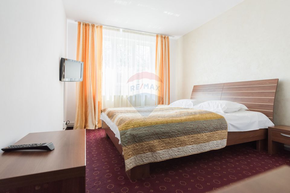 Hotel cu 23 unități de cazare, 2 săli de ședință, locație excelentă