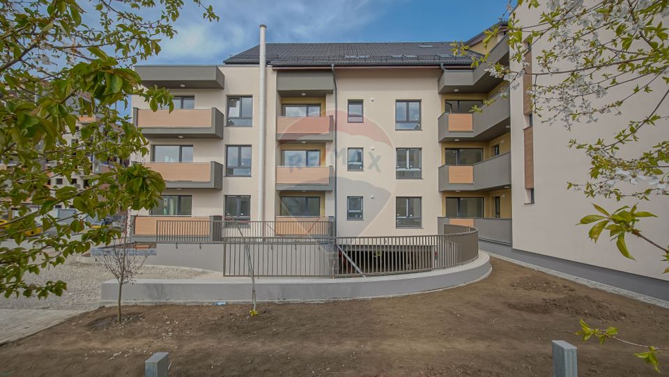 ! VANDUT ! Apartament 2 camere predare în maxim doua luni, Brașov
