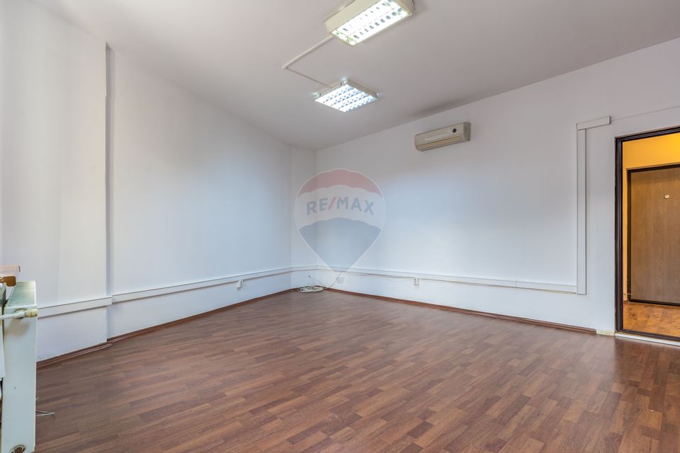 84.4sq.m Office Space for rent, Semicentral area