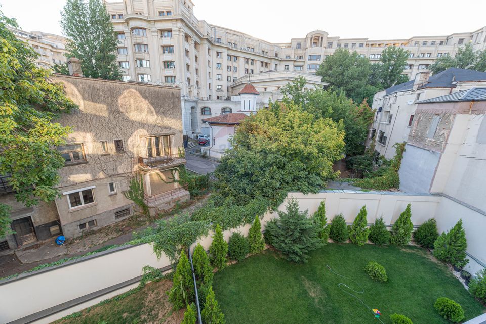 Rent apartment 2cam, block 2023, Piata Constitutiei fantani