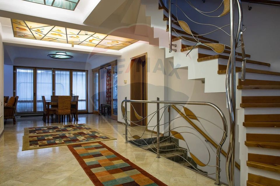 6 room House / Villa for sale, Tomis I area