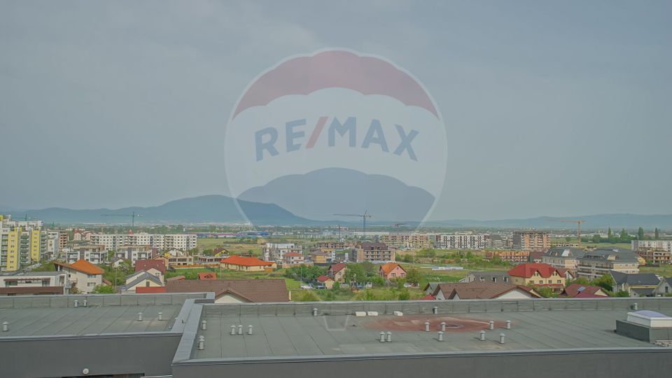 3 room Apartment for rent, Tractorul area