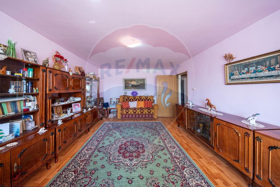 4 room Apartment for sale, Craiter area