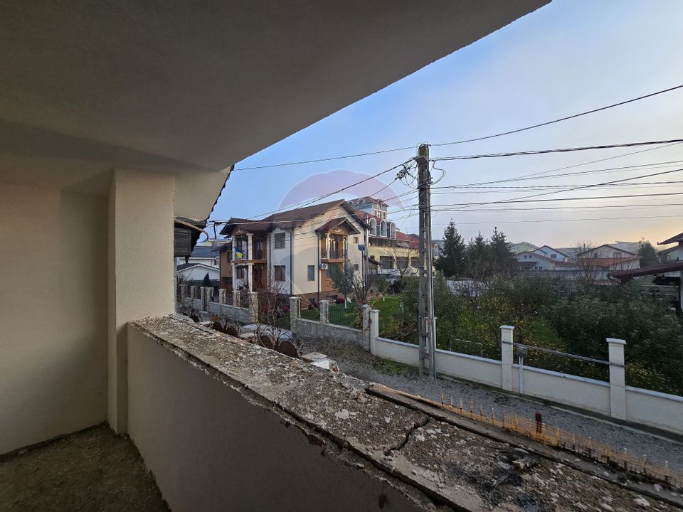 Apartament 3 camere de vânzare COMISION 0%