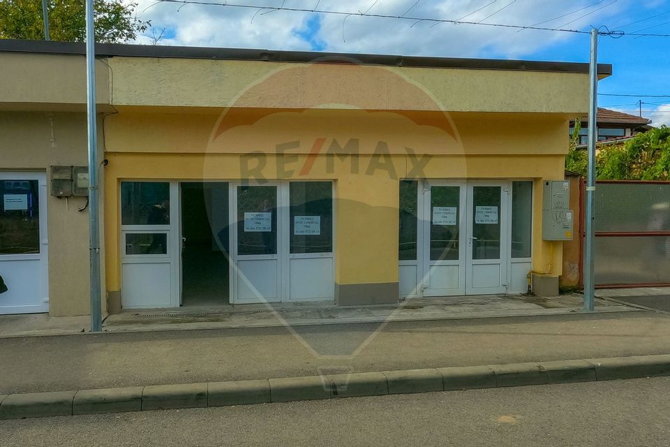 100sq.m Commercial Space for rent, Central area