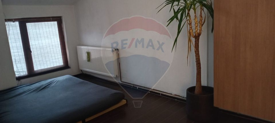 4 room House / Villa for sale, Central area