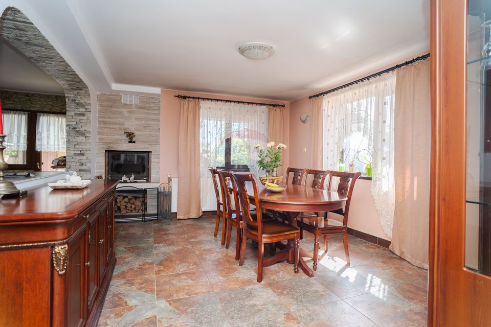 Casă de vânzare 184 m.p pe Șos. Voinești Nr12- Iași