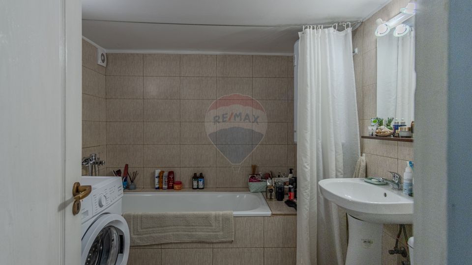 CASA cu 7 camere in inima Branului | Teren 1346mp | COMISION 0%