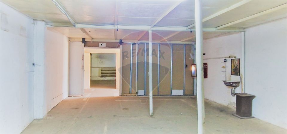 300sq.m Industrial Space for rent, Bartolomeu area