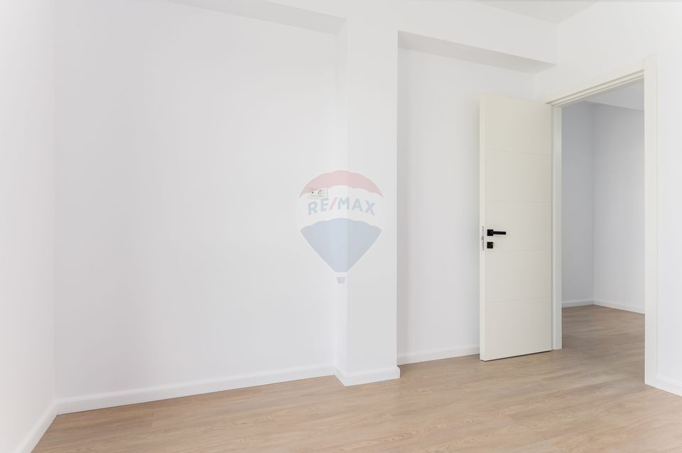 Vânzare Vilă cu 5 camere, curte si parcare de vânzare in TUNARI