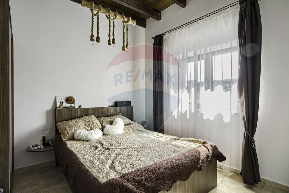 8 room House / Villa for sale