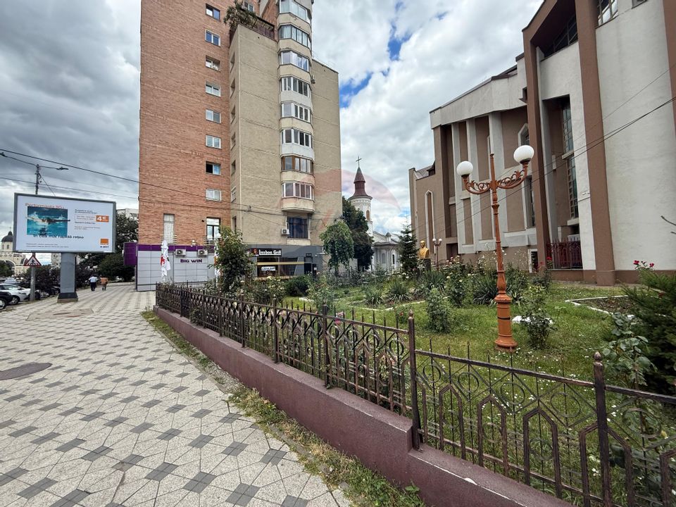 Bar restaurant cafenea - preluare afacere in zona ultracentrala Bacau