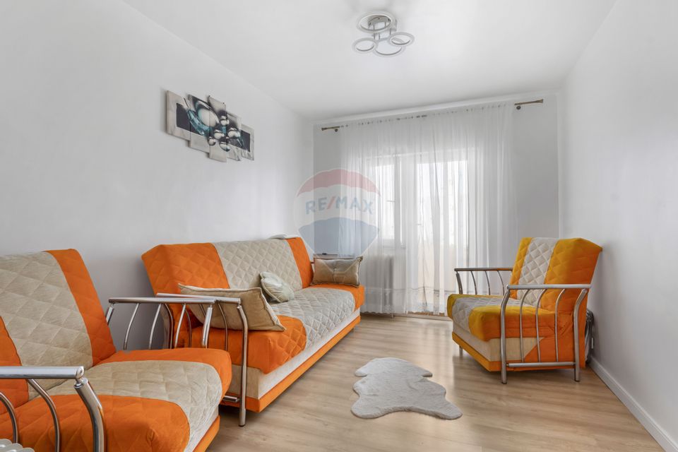 Apartament cu 5 camere decomandat de vanzare in Micalaca,Arad