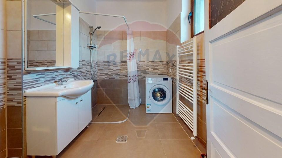 Casă cu 3 camere de vânzare Calea Dumbravii