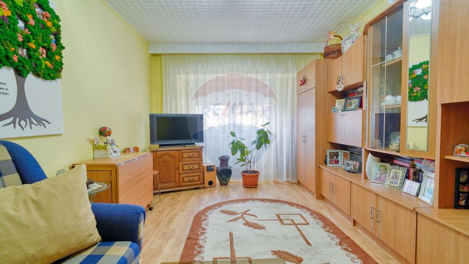 Comision 0% Apartament cu 3 camere str. Nicopole, Brasov